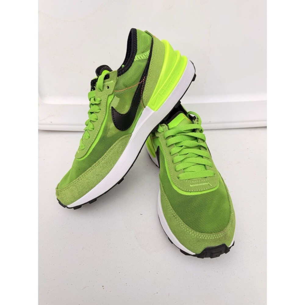 Nike Waffle One (GS) Boy's Size 5Y Running Shoes Electric Green